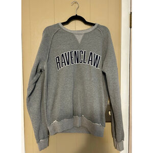 Universal Studios Wizarding World Ravenclaw Harry Potter Women’s Sweatshirt L